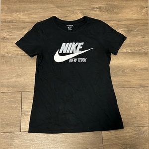 Nike New York Tee Shirt Size XS